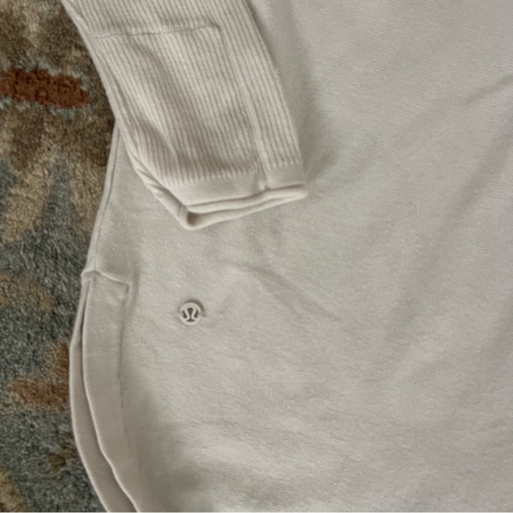 Lululemon Take it All In Sweater Cream Size 4 - Picture 4 of 4